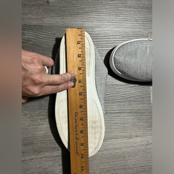 STQ Gray Slip On Shoes - Size Women’s 8.5 - No Box - Picture 6 of 6